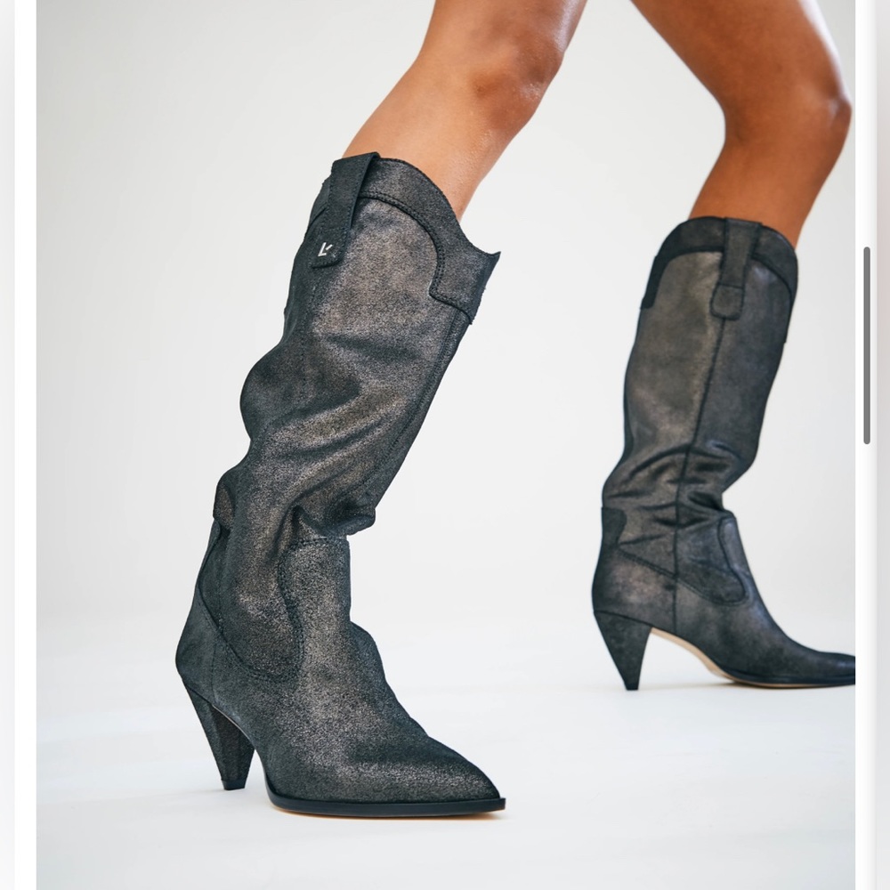 Larroude Louise Boot in Graphite Shine Suede Sz. 9.5.  Cowboy boots